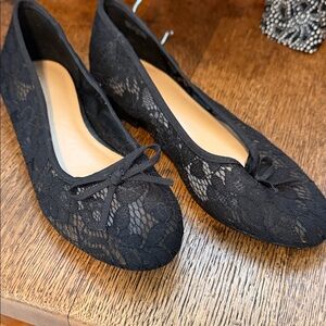 Ann Taylor Black Lace Flats